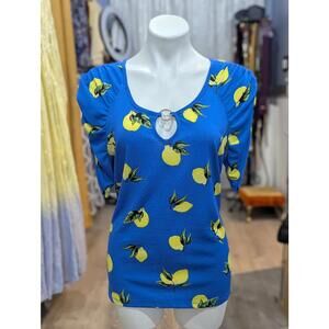 Adrienne Vittadini Lemon Print SS Top